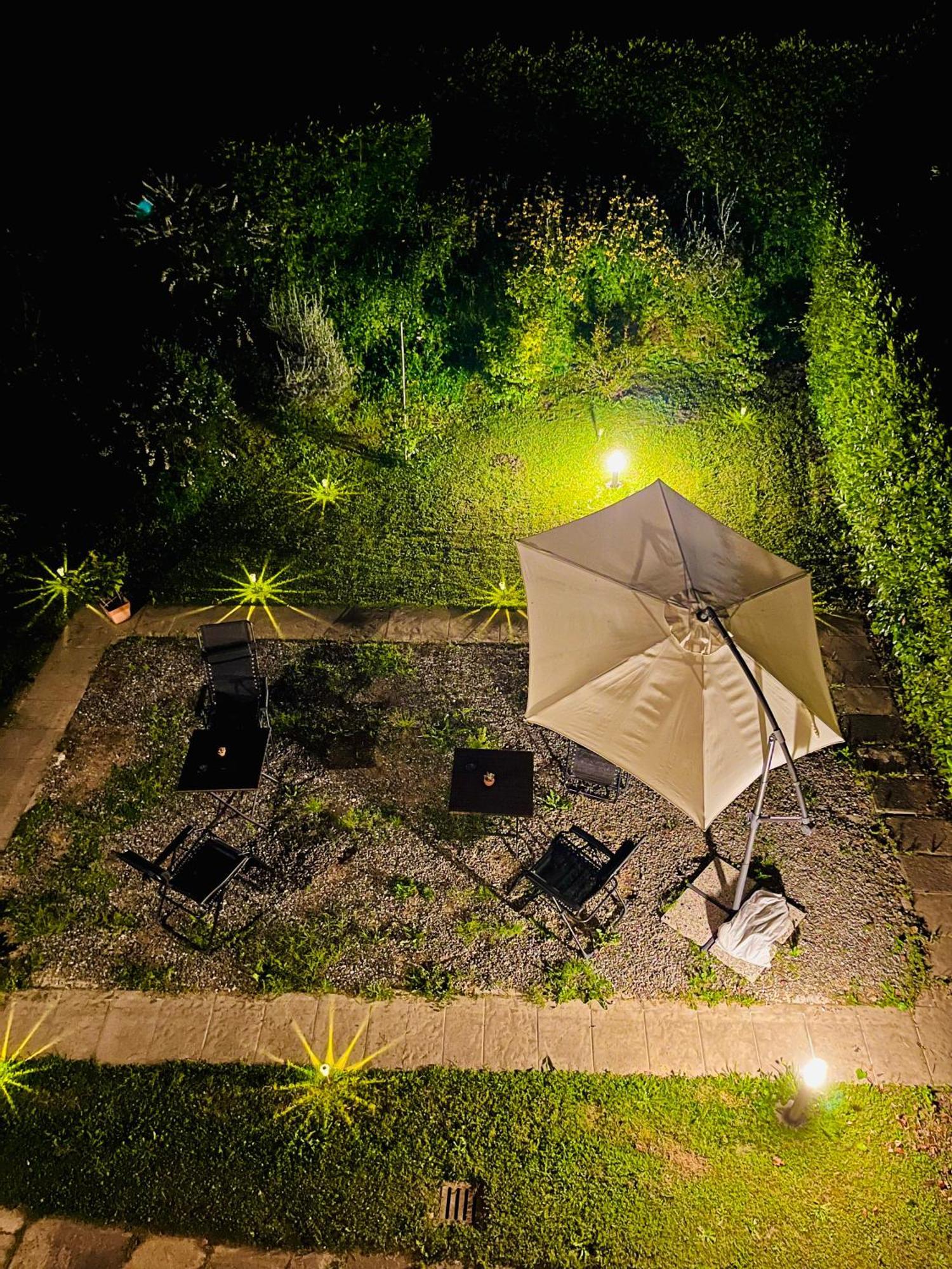 B&B Giardino Delle Camelie Capannori Exterior photo